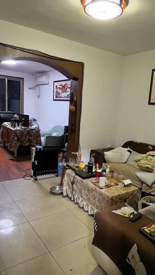 湘儀家園中區(qū)（湘儀總廠(chǎng)生活區(qū)中區(qū)）法拍房第12棟403